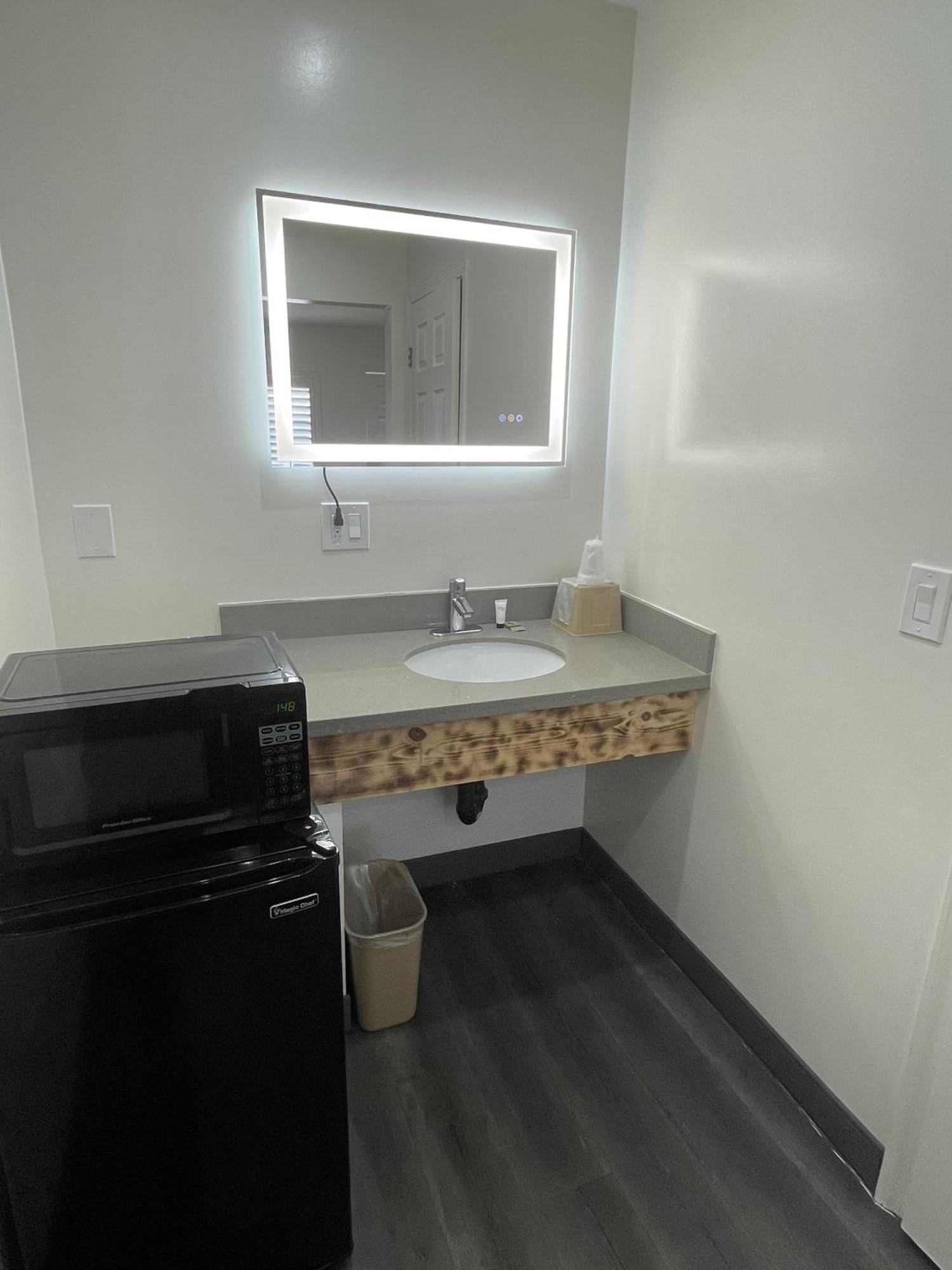 Newport Bay Inn Costa Mesa Ngoại thất bức ảnh