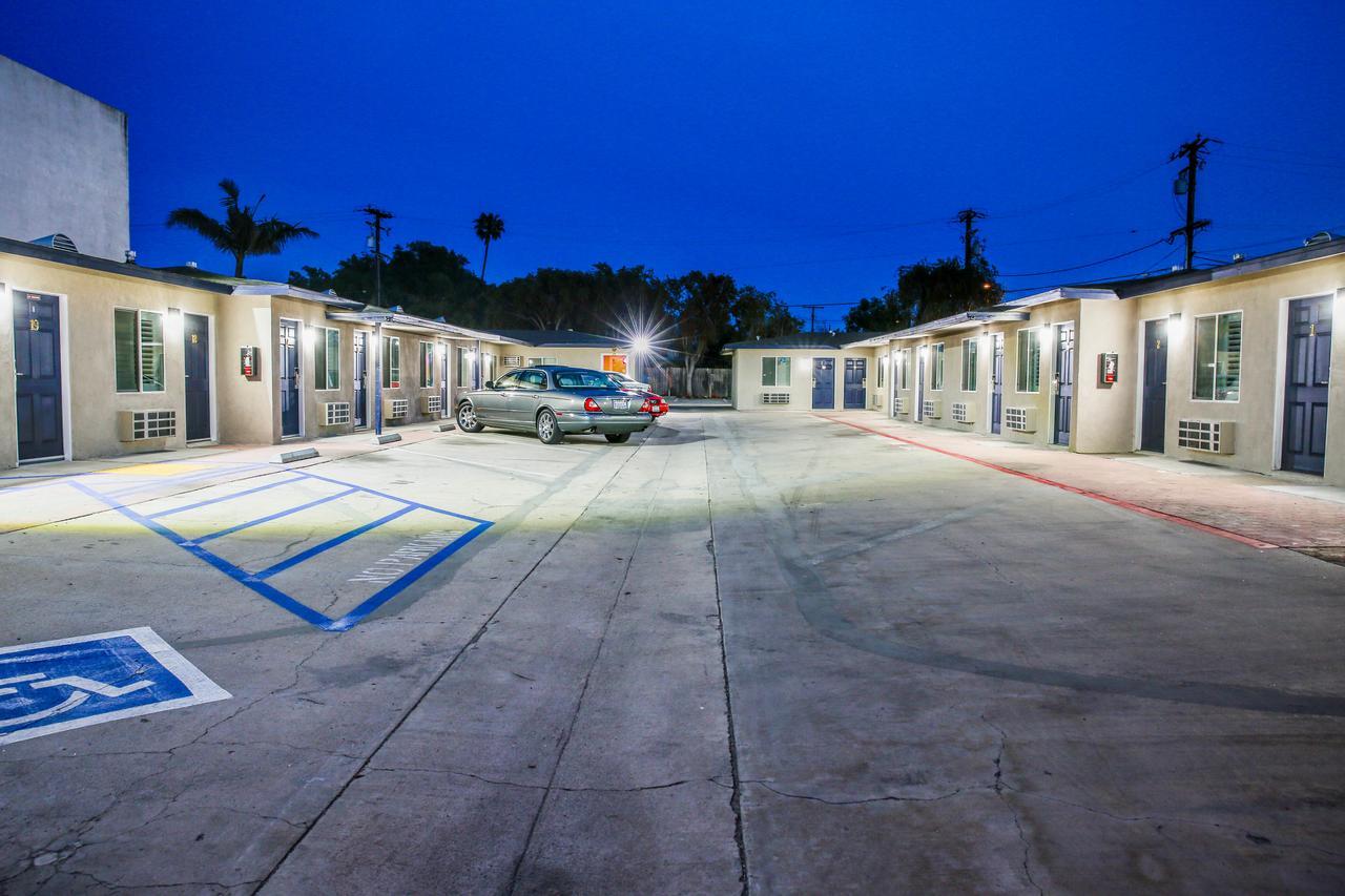 Newport Bay Inn Costa Mesa Ngoại thất bức ảnh